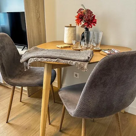 Apartament Center - Quiet - 5 Min To Old Town & Nflx Ryga