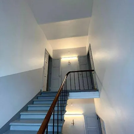 Center - Quiet - 5 Min To Old Town & Nflx Appartement