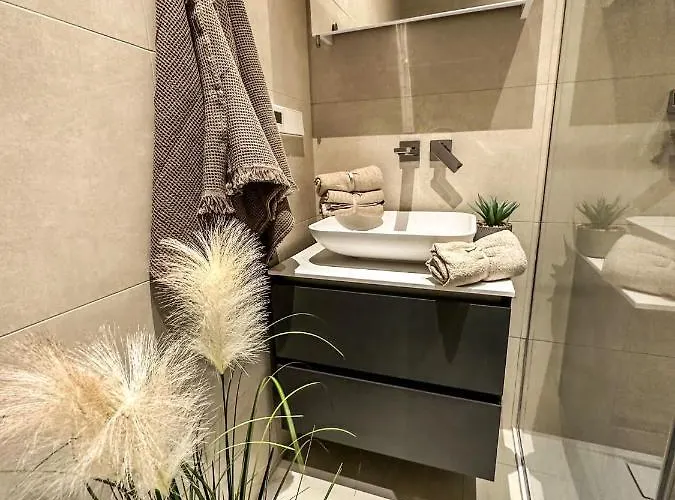 Center - Quiet - 5 Min To Old Town & Nflx Dzīvoklis Riga