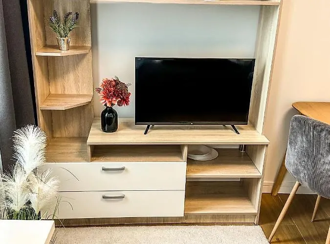 Dzīvoklis Center - Quiet - 5 Min To Old Town & Nflx *